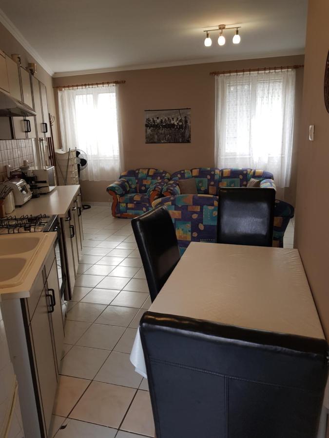Belvarosi Apartman Daire Eğri Dış mekan fotoğraf